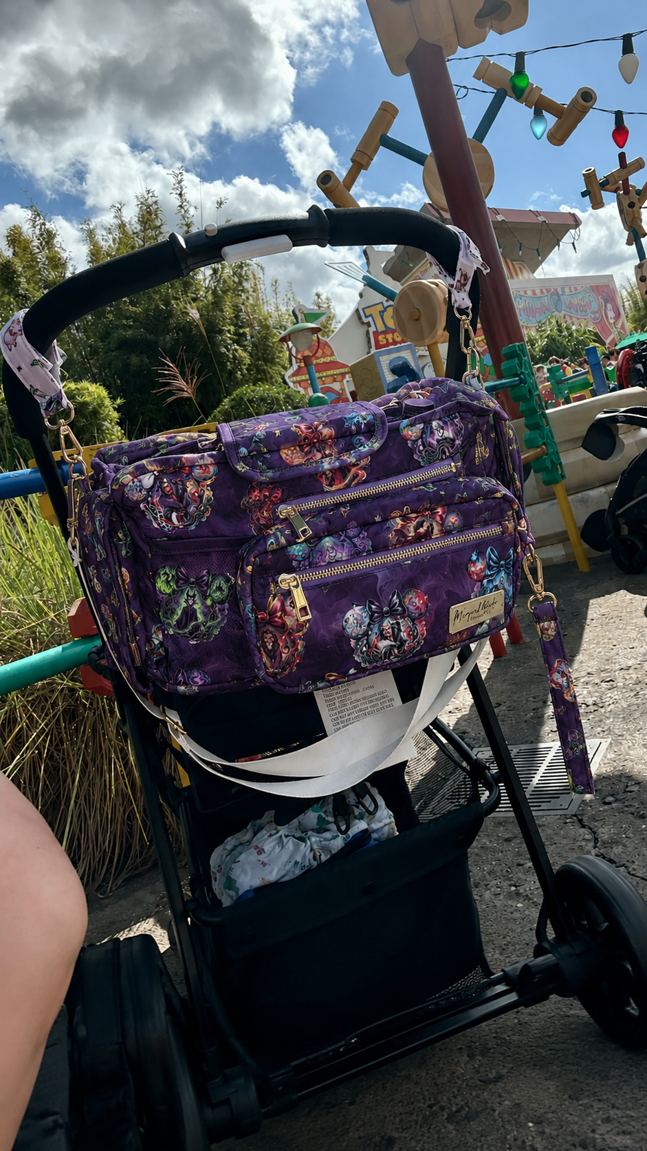 PRE ORDER Villains stroller caddy